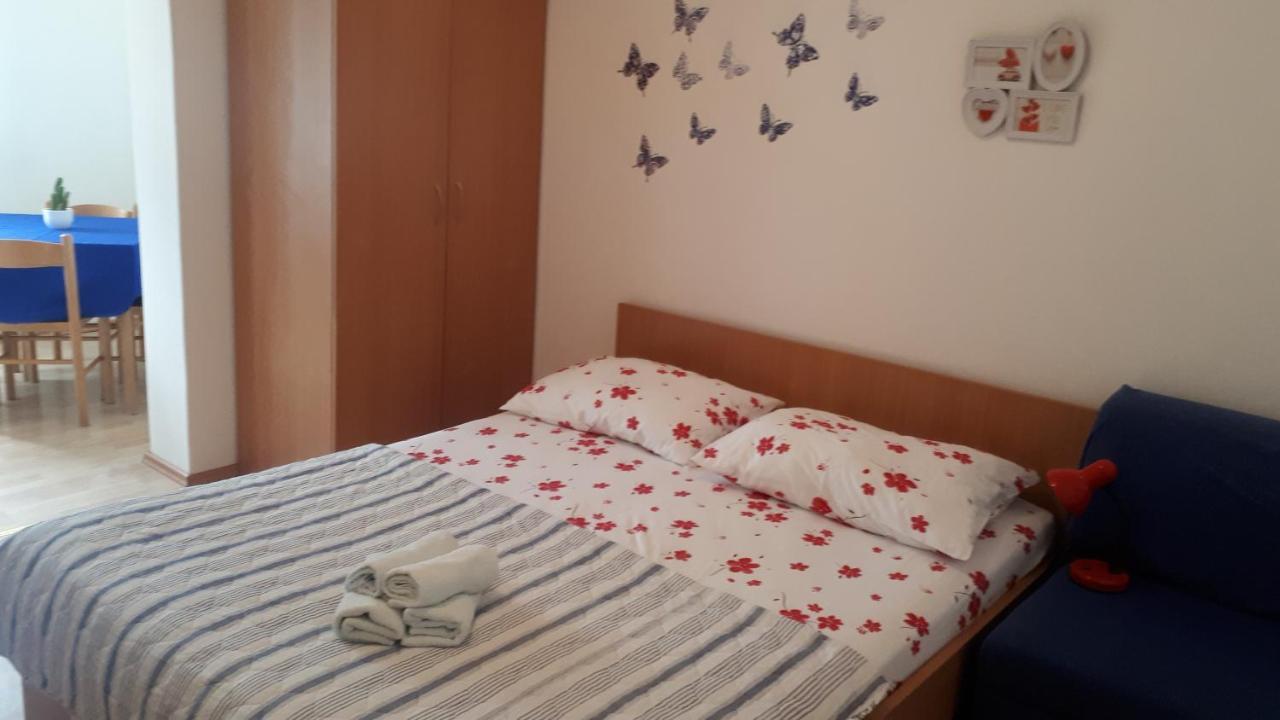 Apartmani Riba Makarska Exterior foto